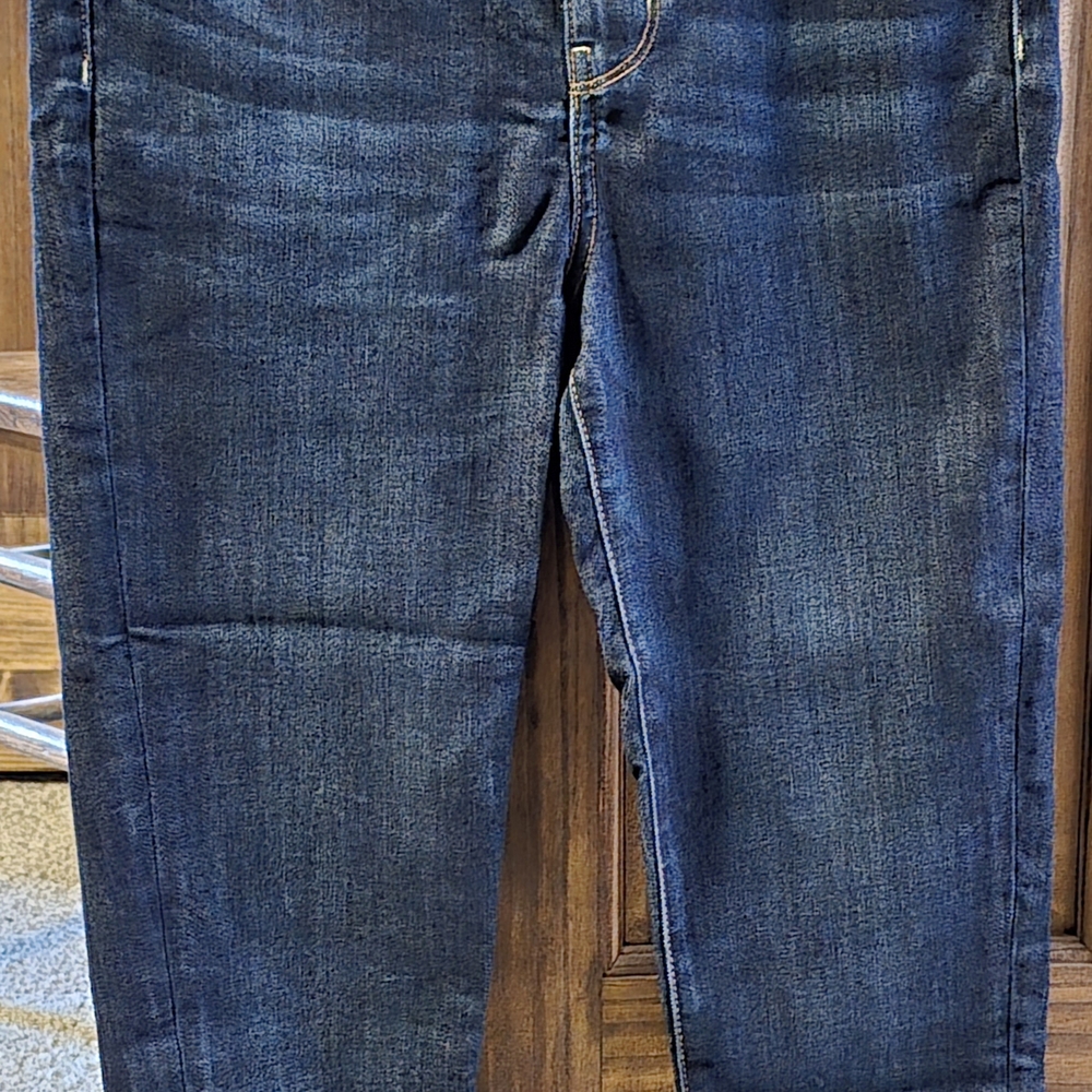 American Eagle Outfitters High Rise Blue Jeans